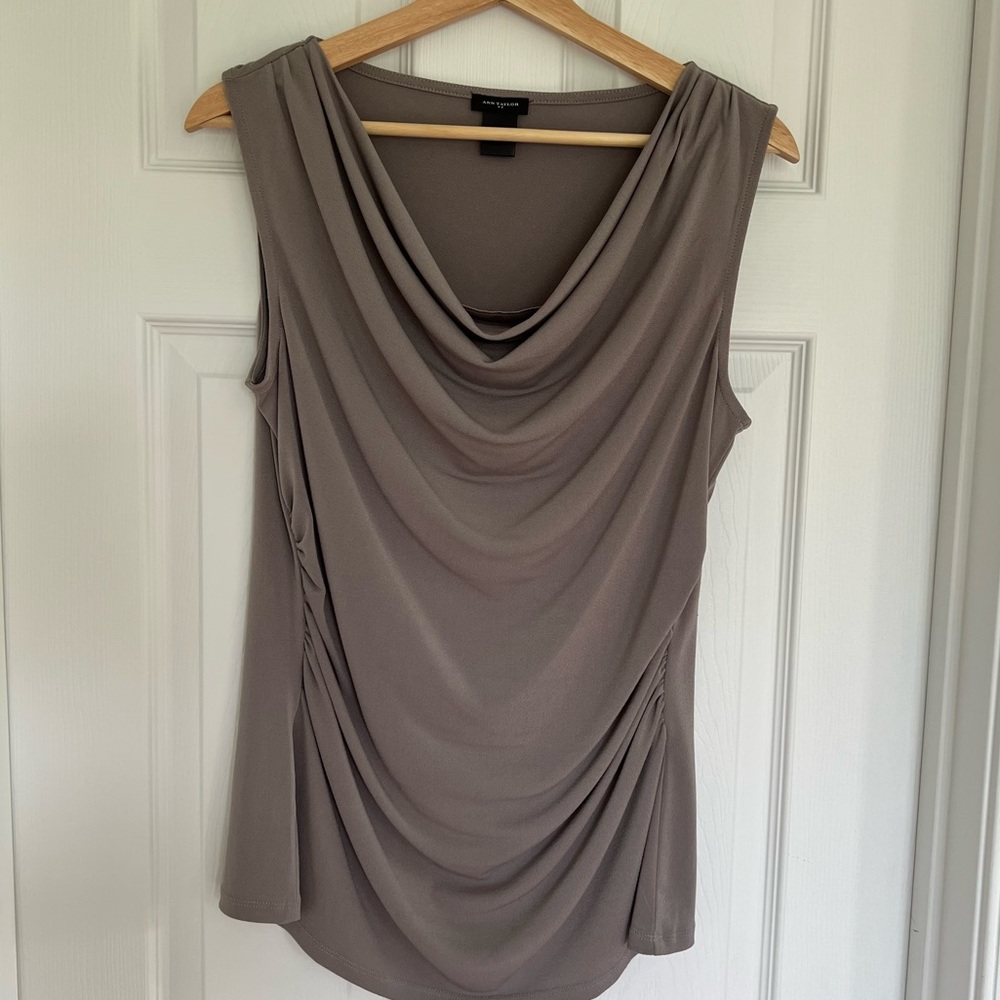 Ann Taylor Top Size M Light Brown